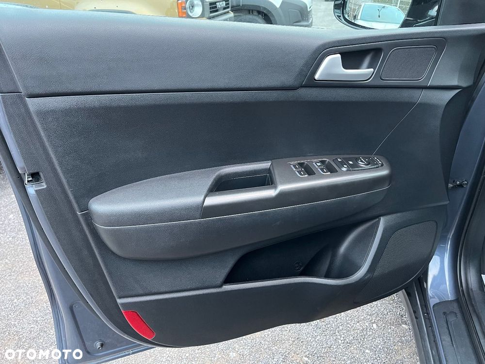 Kia Sportage 1.6 GDI S 2WD - 25