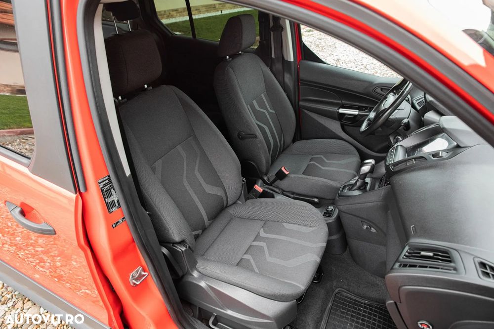 Ford Tourneo Connect 1.5 TDCi LWB (L2) Titanium - 8