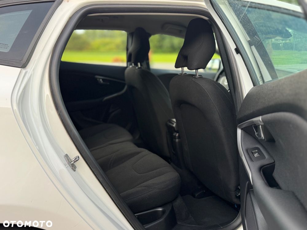 Volvo V40 D2 - 12