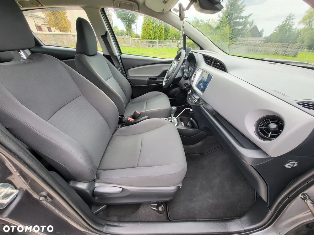 Toyota Yaris - 19