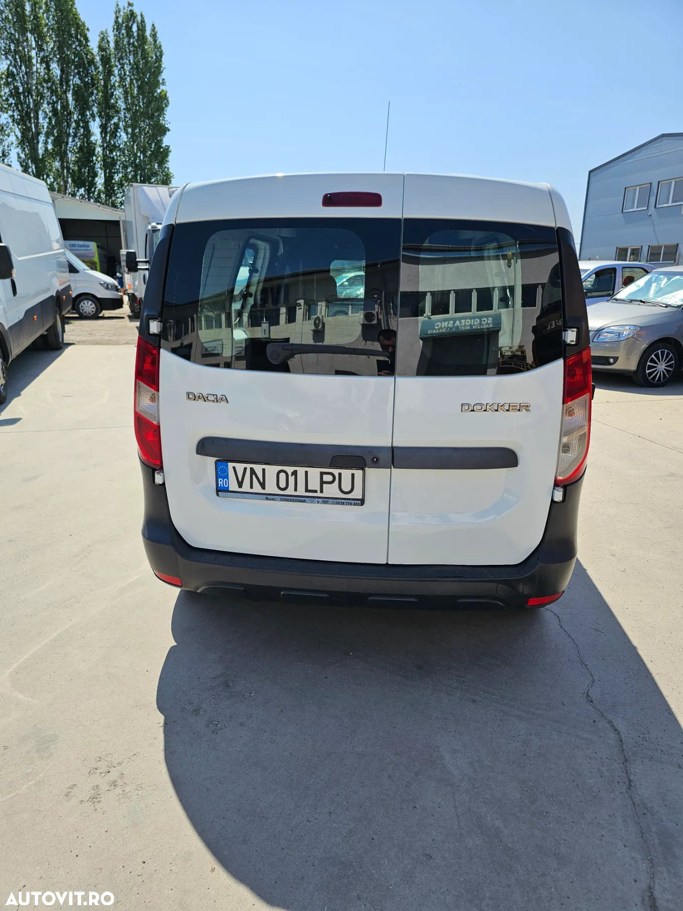 Dacia Dokker 1.6 Laureate - 11