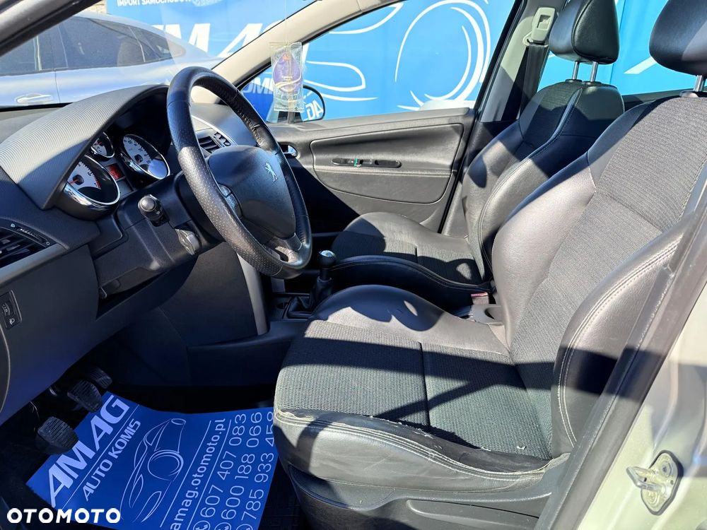 Peugeot 207 Outdoor 1.4 - 13