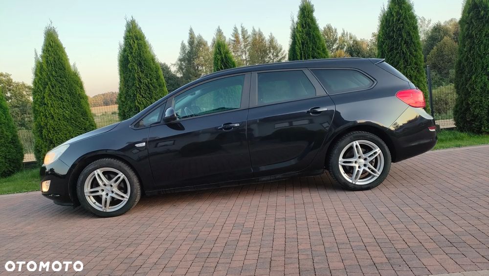 Opel Astra 1.7 CDTI DPF Color Edition - 5