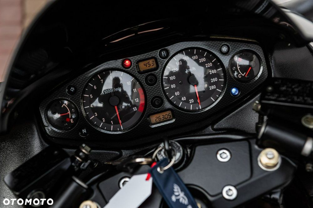Suzuki Hayabusa - 8
