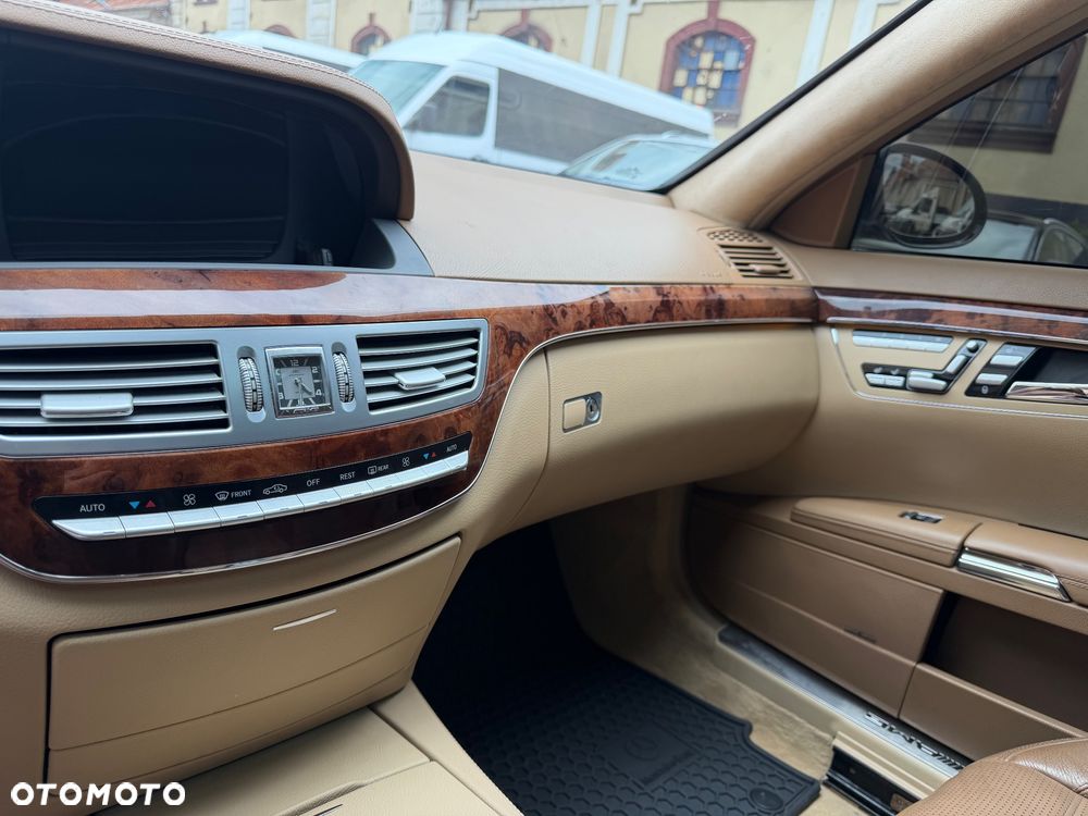 Mercedes-Benz Klasa S 63 AMG 7G-TRONIC - 11
