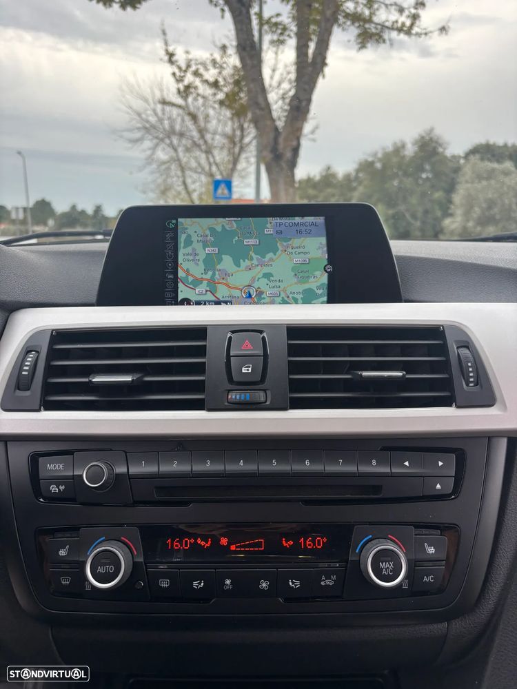 BMW 316 d Touring Line Sport - 12