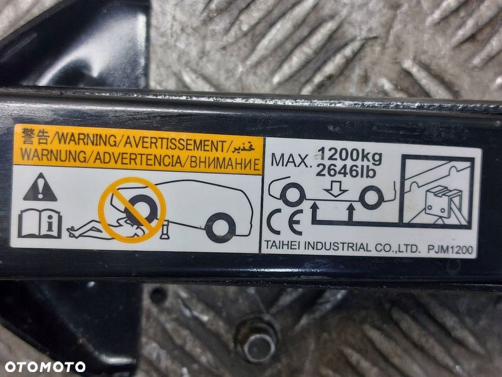 LEWAREK PODNOŚNIK SAMOCHODOWY UCHO MITSUBISHI ASX I PJM1200 1200 KG - 2