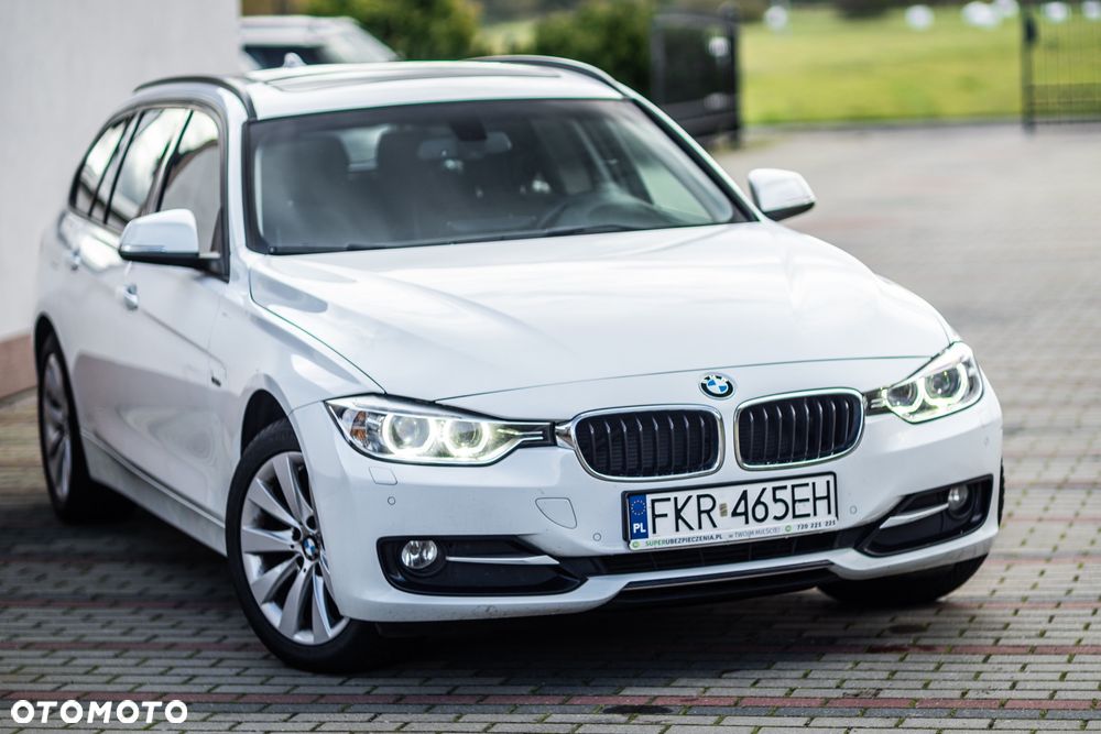 BMW Seria 3 318d Sport Line - 26