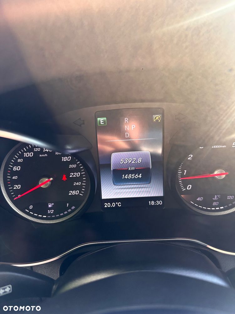 Mercedes-Benz GLC - 8