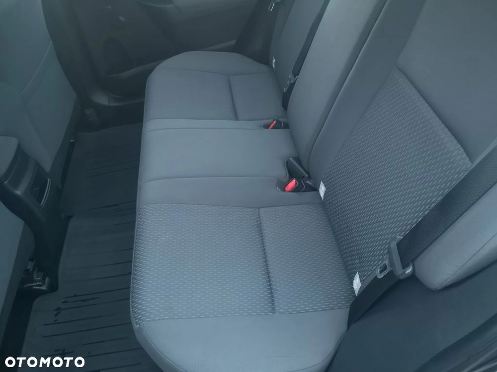 Toyota Corolla 1.6 Active - 15
