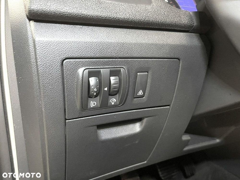 Renault Laguna 2.0 DCi FAP Dynamique - 13