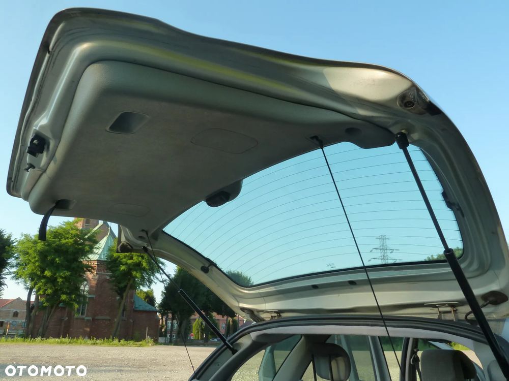 Renault Scenic 1.6 16V Authentique - 37