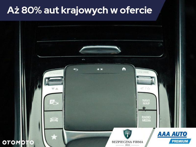 Mercedes-Benz GLB - 23