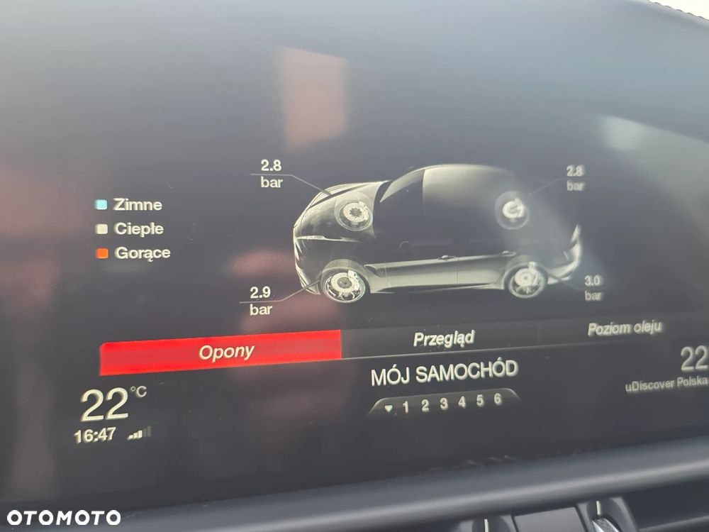 Alfa Romeo Giulia 2.9 V6 Bi-Turbo AT8 Quadrifoglio - 18