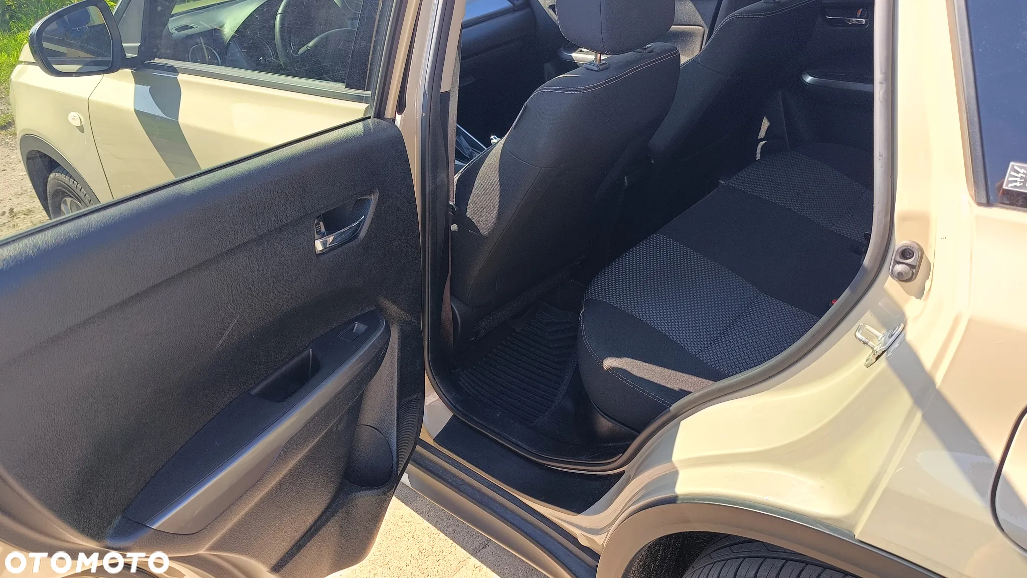 Suzuki Vitara 1.4 Boosterjet Premium 2WD - 25