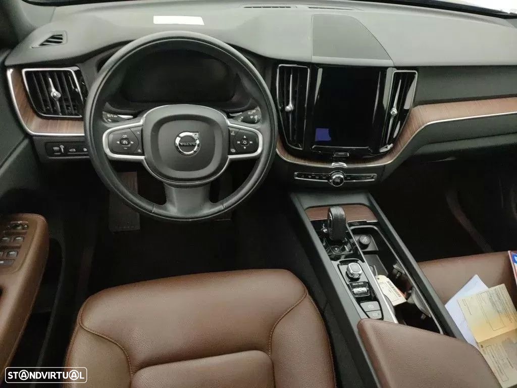 Volvo XC 60 - 8