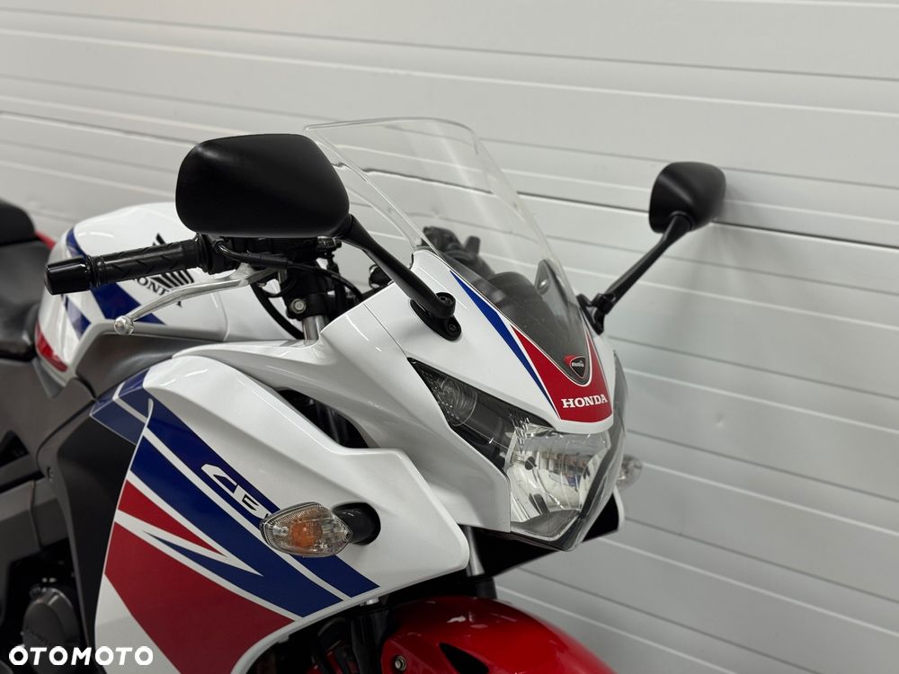 Honda CBR - 7