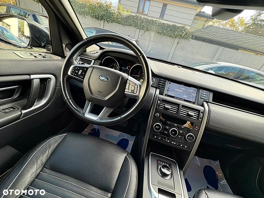 Land Rover Discovery Sport 2.0 D150 R-Dynamic - 31