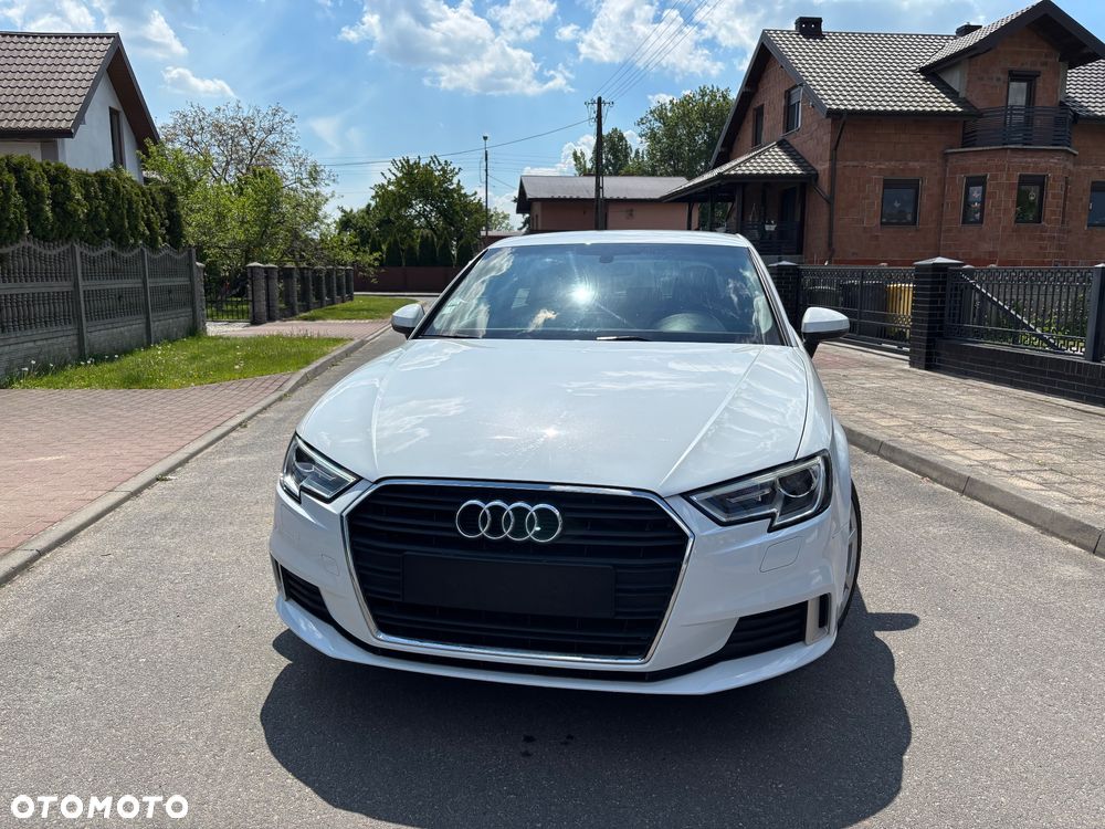 Audi A3 Sportback 1.5 TFSI cylinder on demand design - 4