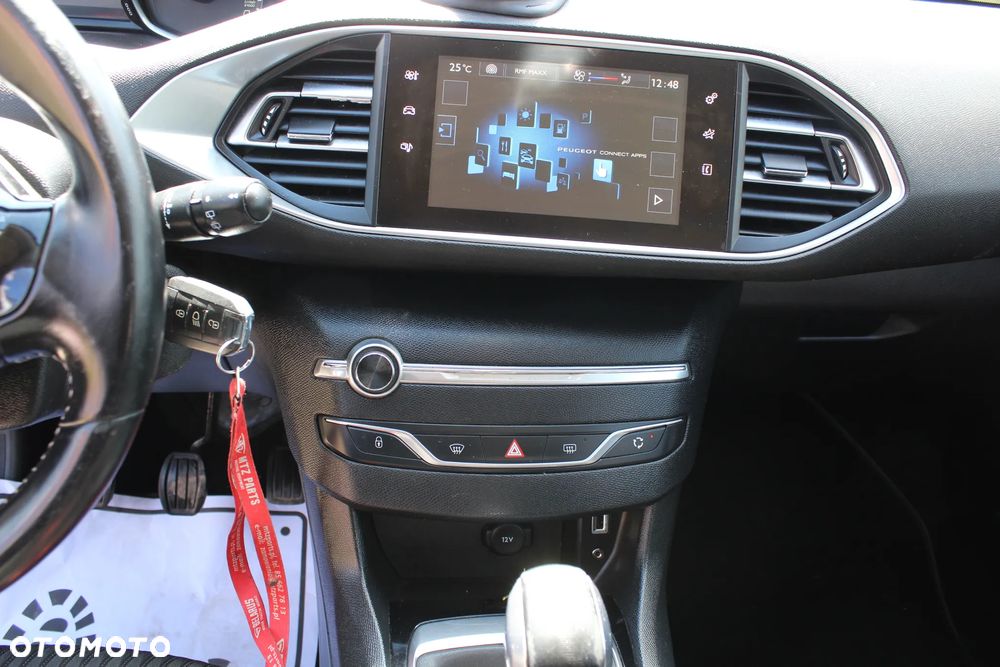 Peugeot 308 - 16