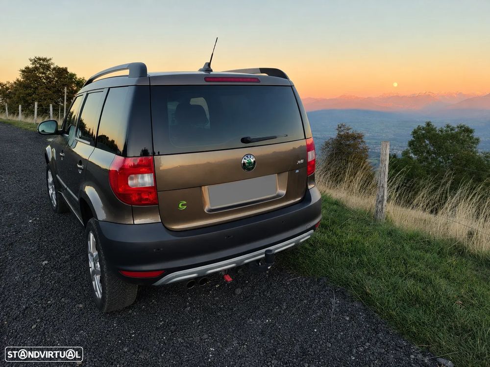 Skoda Yeti 2.0 TDI 4x4 Elegance PLUS EDITION - 26