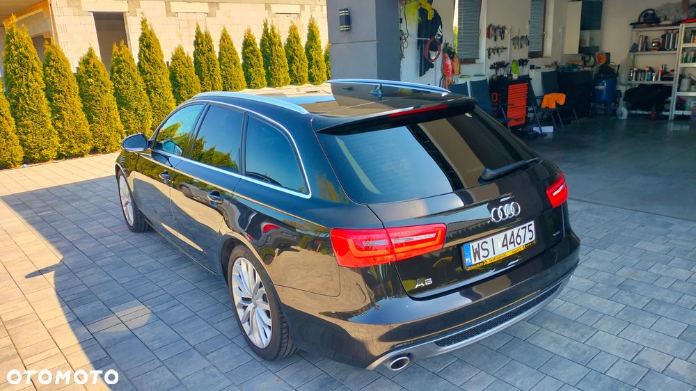 Audi A6 - 12