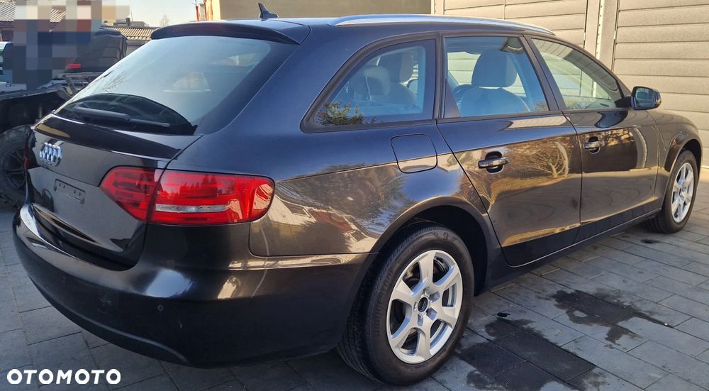 Audi A4 Avant - 3