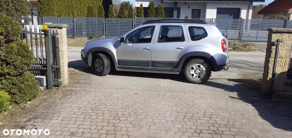 Dacia Duster 1.5 dCi Laureate 4x4 - 13