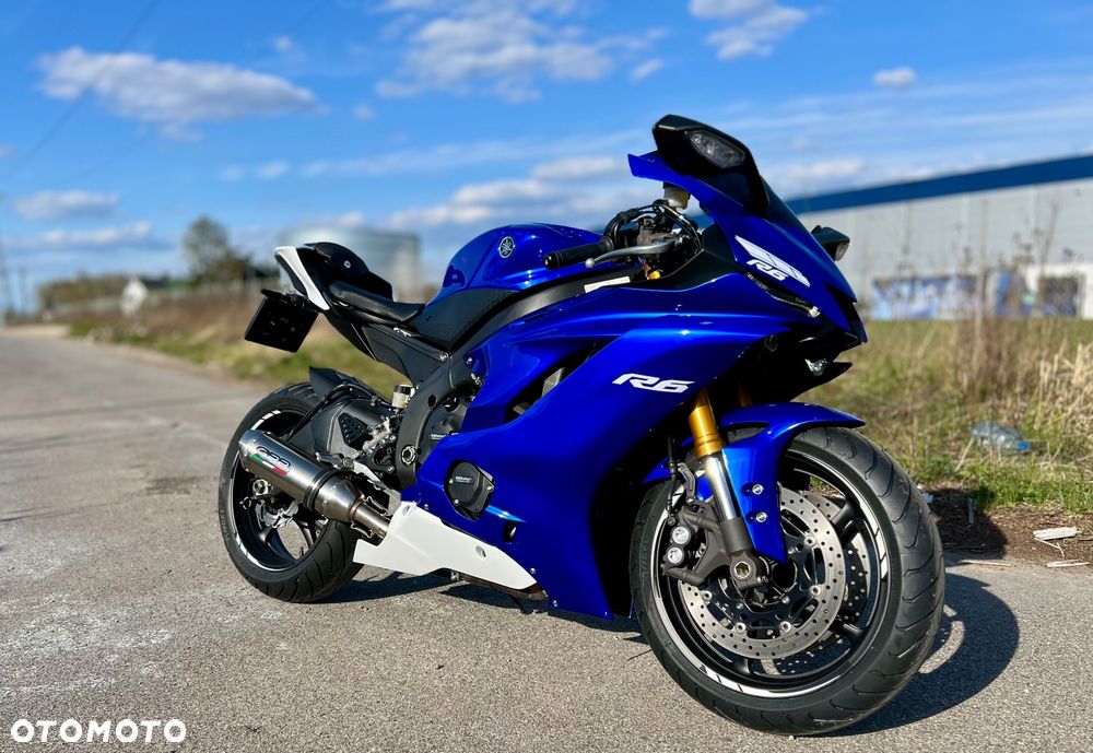 Yamaha R6 - 13