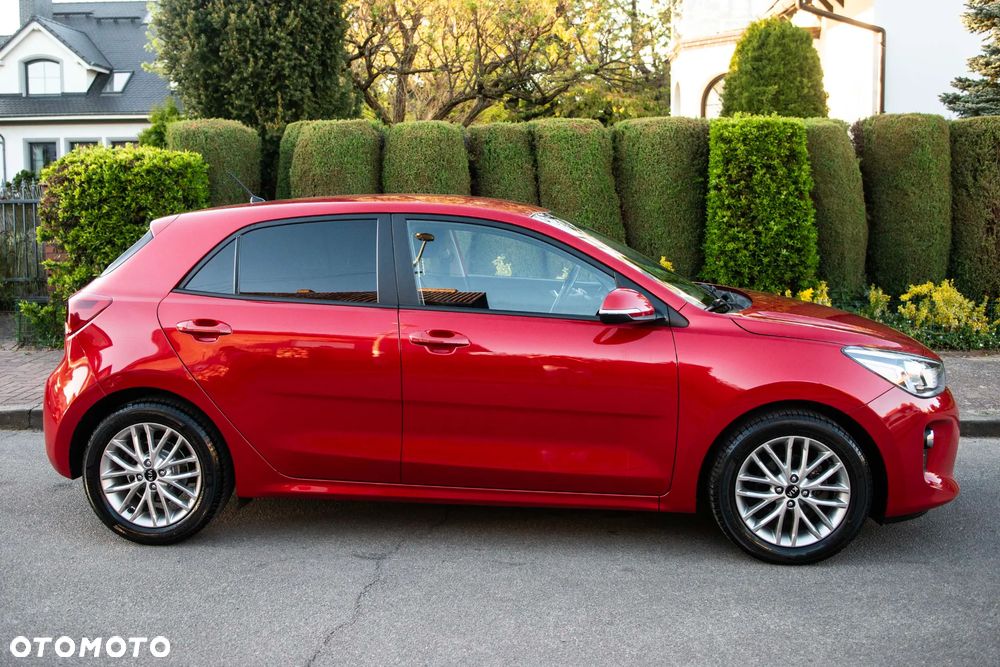 Kia Rio 1.2 Dream Team Edition - 12