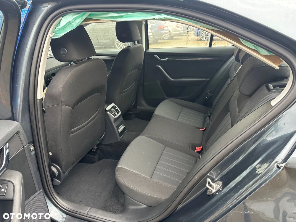 Skoda Octavia - 11