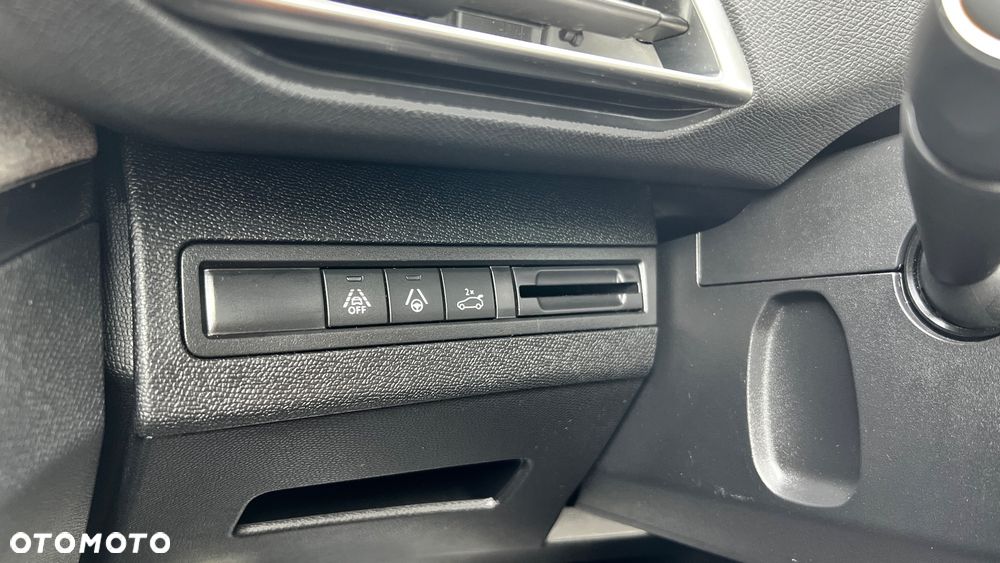 Peugeot 5008 PureTech 180 EAT8 Stop & Start GT - 37