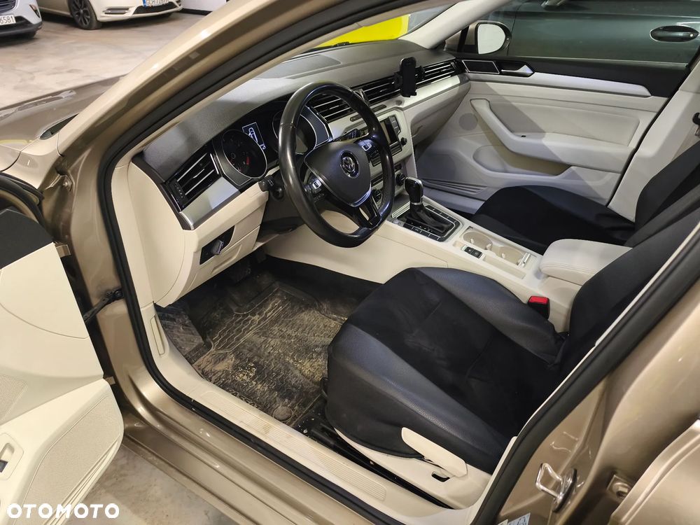 Volkswagen Passat 1.4 TSI ACT (BlueMotion Technology) DSG Comfortline - 9