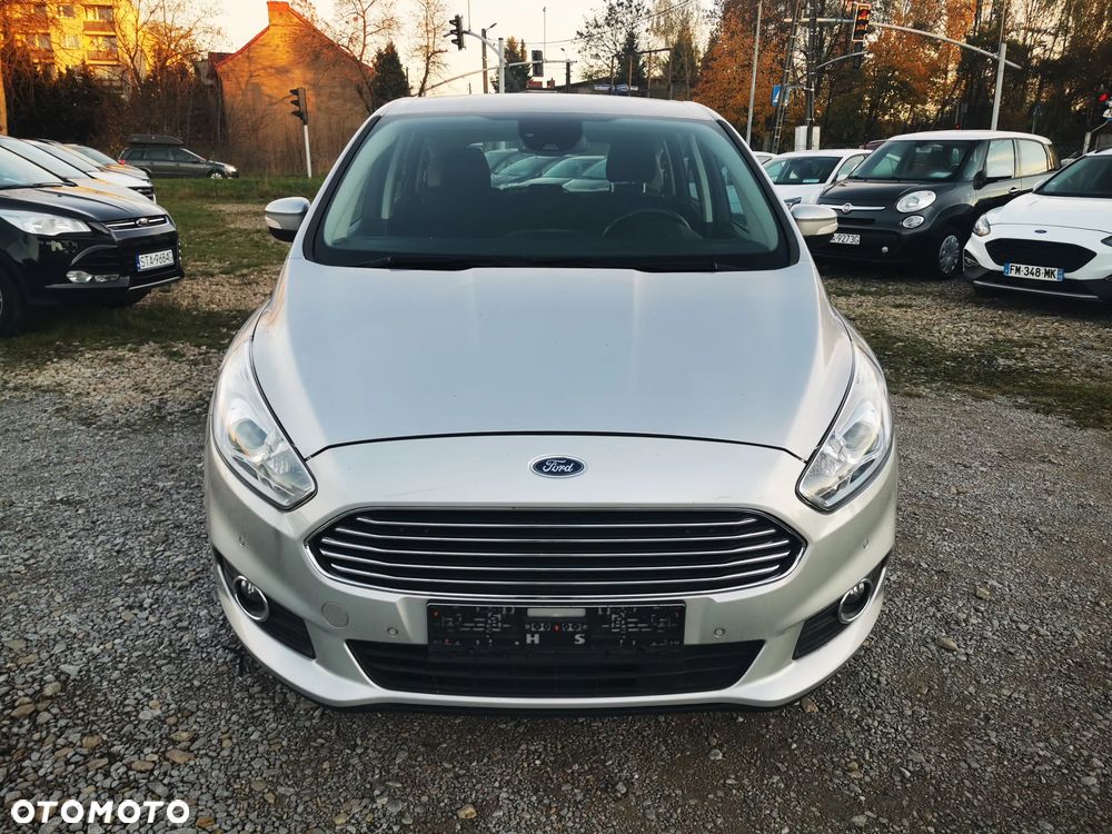 Ford S-Max 2.0 EcoBlue Titanium - 4