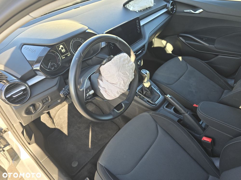 Skoda Fabia 1.0 TSI Ambition DSG - 20