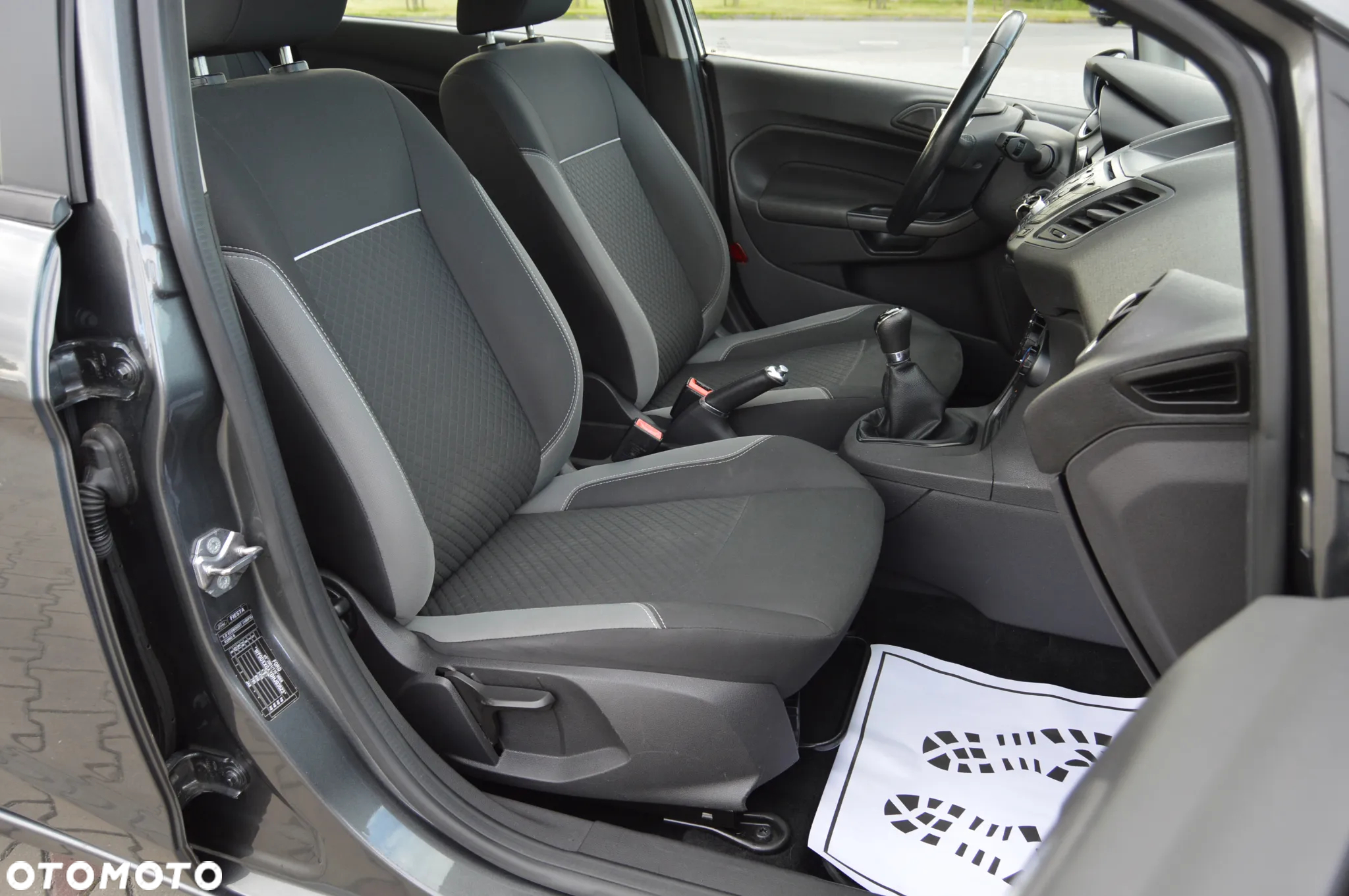 Ford Fiesta 1.0 EcoBoost Start-Stop SYNC Edition - 36