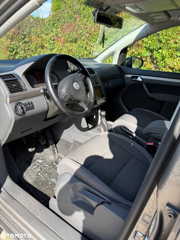 Volkswagen Touran 2.0 TDI Freestyle - 11