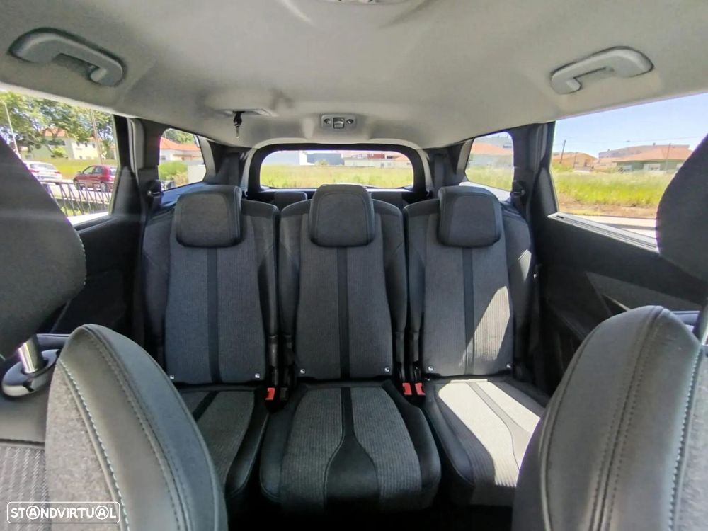 Peugeot 5008 1.2 PureTech Allure Pack - 30