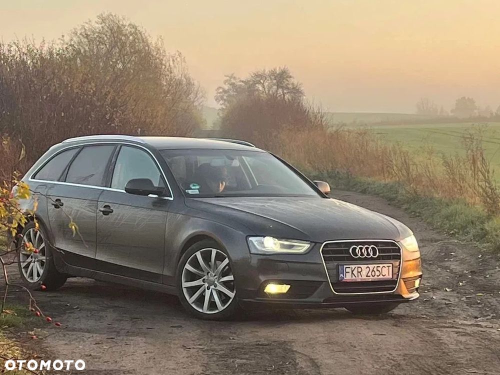 Audi A4 Avant 2.0 TDI - 1