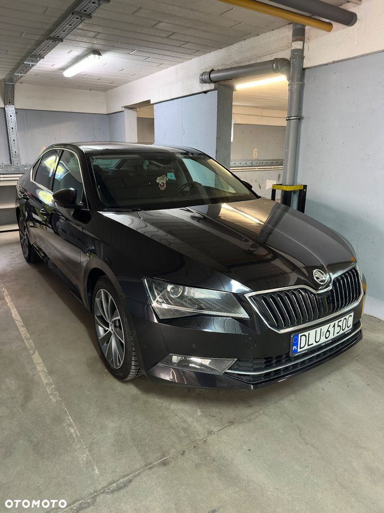 Skoda Superb 2.0 TDI Active DSG - 10