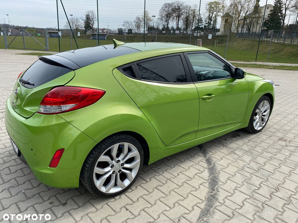 Hyundai Veloster 1.6 GDI Style - 3