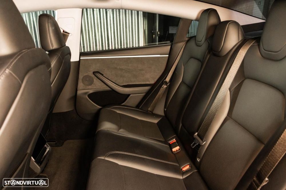 Tesla Model 3 Long Range Tração Integral - 36