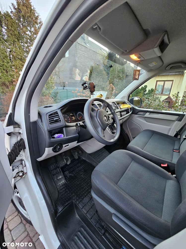 Volkswagen Transporter T6 - 15