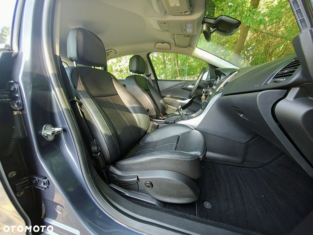 Opel Astra - 32