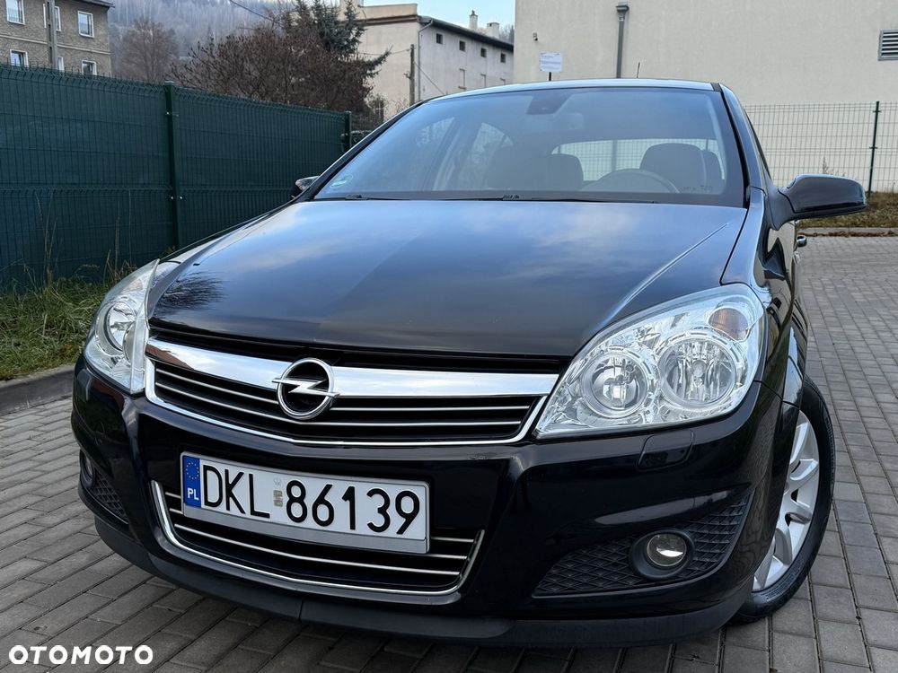 Opel Astra 1.8 Innovation - 2