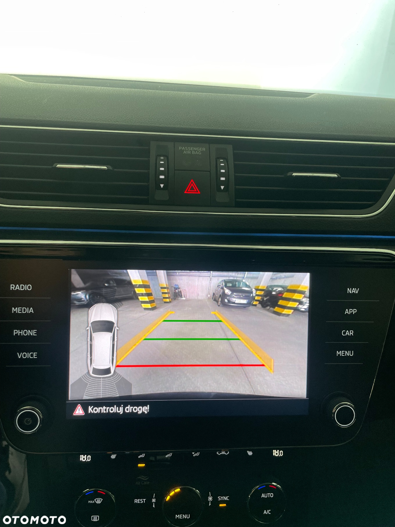 Skoda Superb 1.5 TSI Style DSG - 12