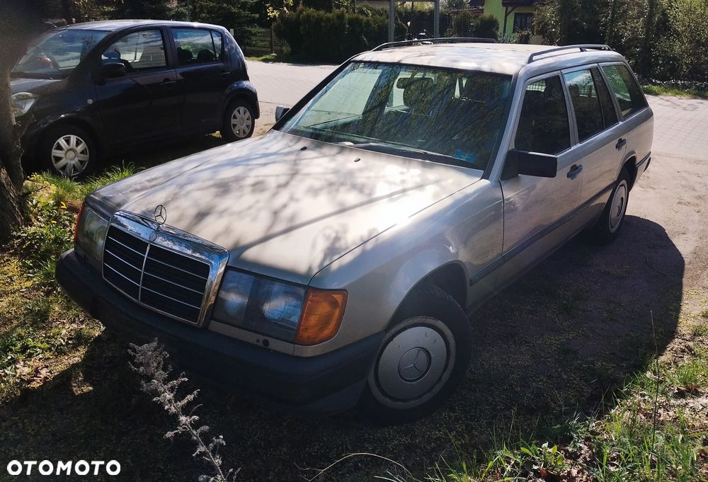 Mercedes-Benz W124 (1984-1993) - 1