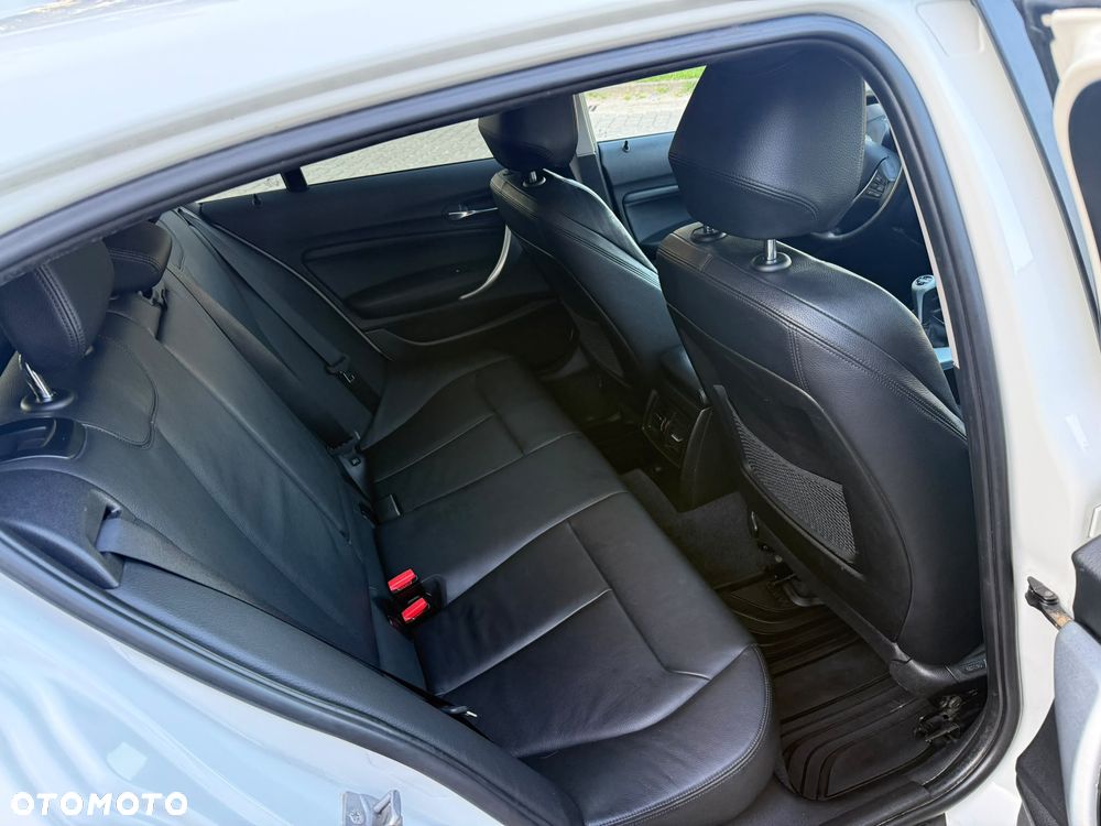 BMW Seria 1 120d BluePerformance Sport Line - 13