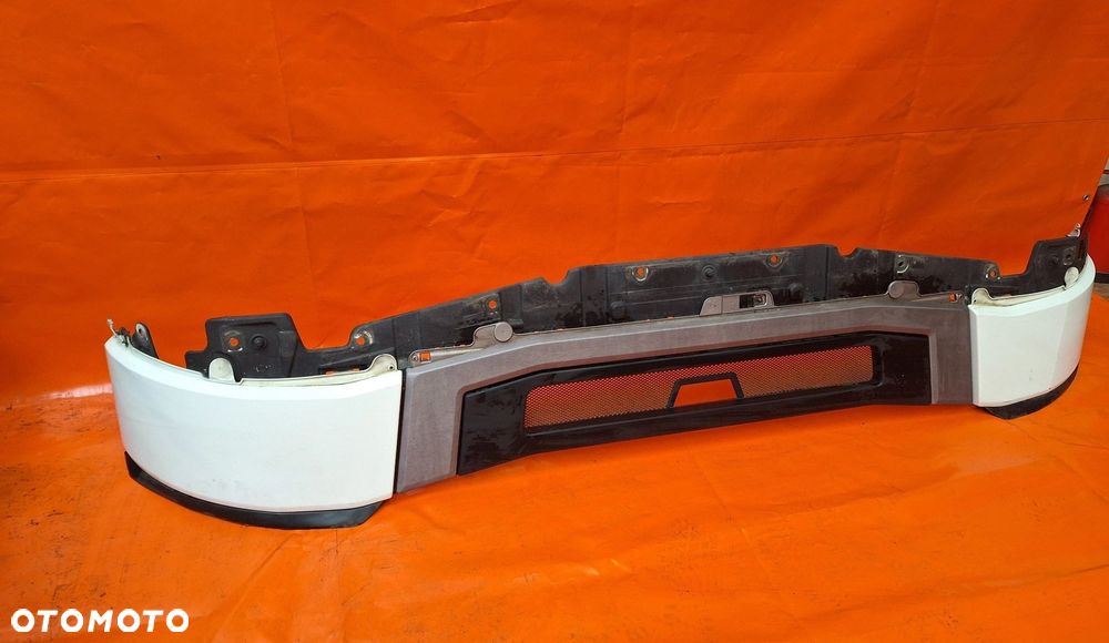 RENAULT T RANGE GAMA T HIGH MASKA GRILL MASKI - 1