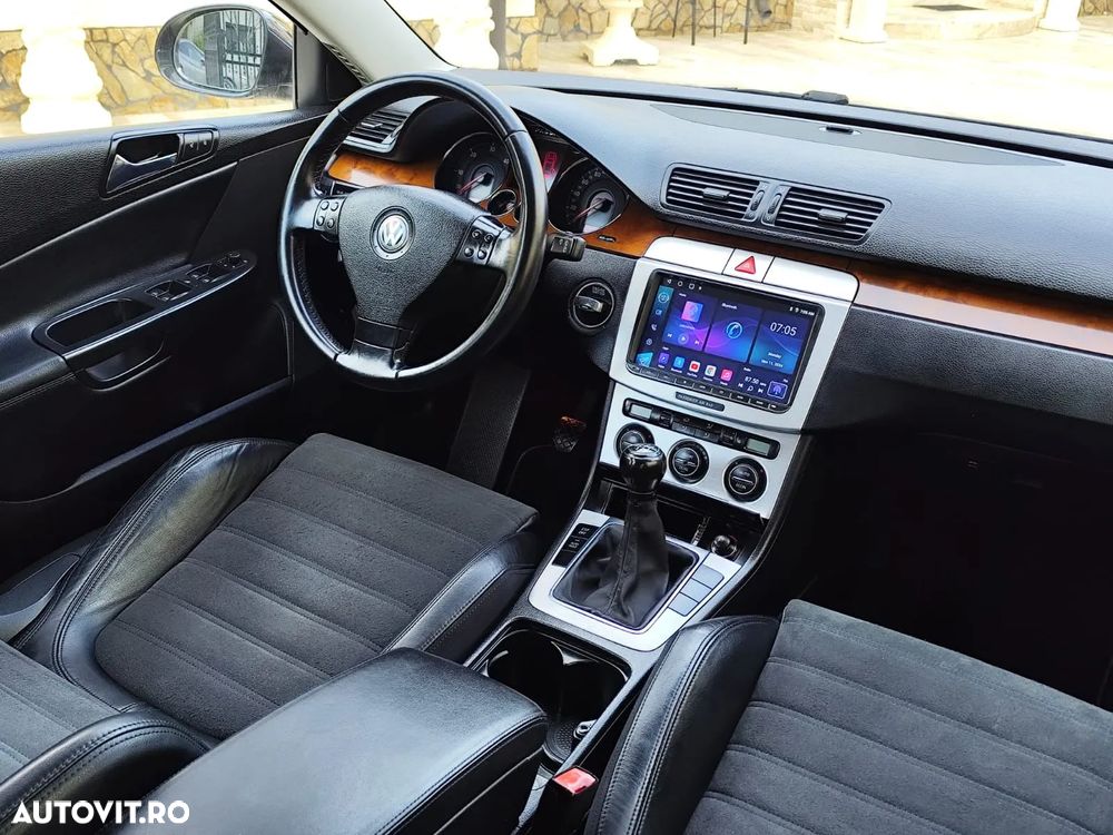 Volkswagen Passat - 10